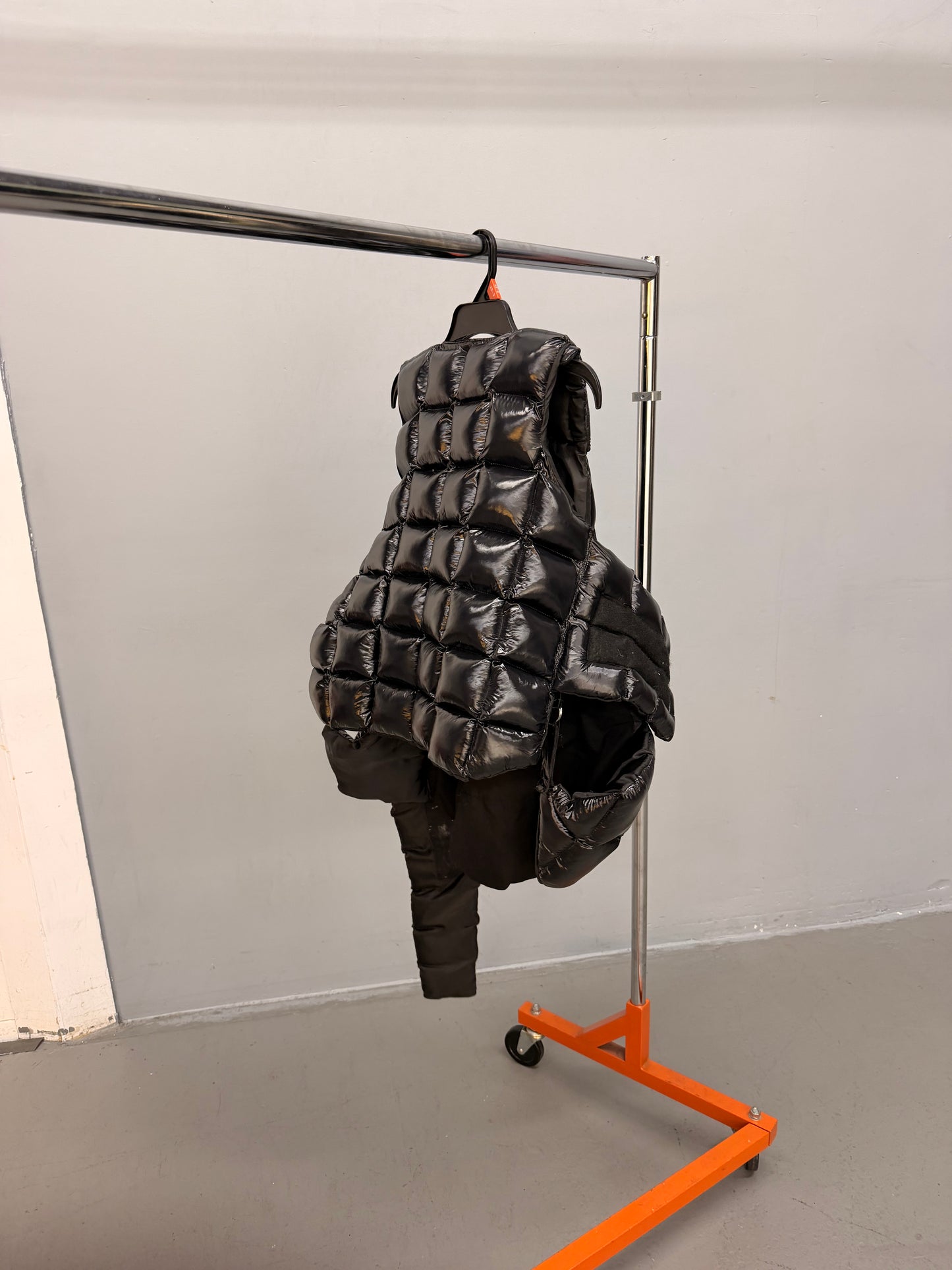 Bully vest ( black)
